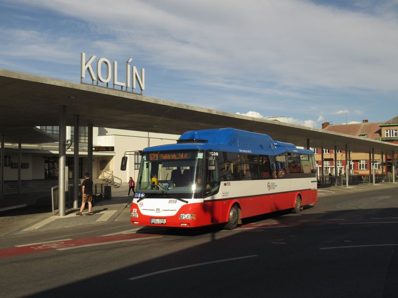 Od bøezna 2019 byl systém PID na Kolínsku rozšíøen o linky 675 a 679 smìr Velim. Na lince 679 do Podìbrad byl zachycen zbrusu nový plynový SOR CN12 z aktuální dodávky 20 autobusù.