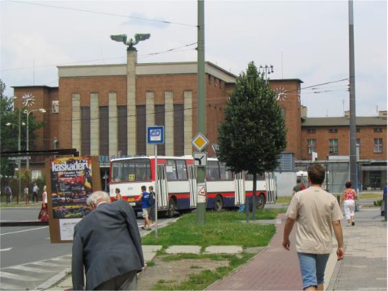 Ikarusy se v Olomouci již dlouho neohøejí.