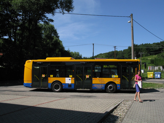 Zlínský DP letos zakoupil nìkolik zkrácených nízkopodlažních autobusù Iveco Citelis o délce 10,5 m. Všechny letošní autobusy jsou vybavené klimatizací pro cestující.