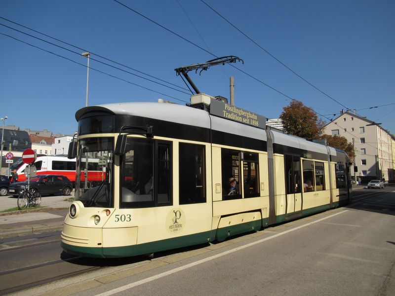 Odtud je linka 50 prodloužena po mìstských tramvajových kolejích až do centra. Poblíž zastávky Landgutstrasse køižuje lokální železnièní tra� Mühlkreisbahn, která zde konèí. Od doby nasazení nových kapacitnìjších tramvají a prodloužení linky byl základní interval prodloužen z 20 na 30 minut, v hlavních sezónních èasech o víkendu naopak zkrácen na 15 minut.