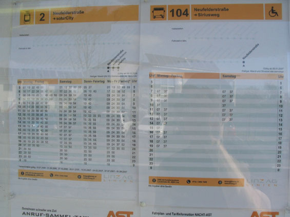 Jízdní øád tramvajové linky 2 a navazující minibusové linky 104 ve Sluneèním mìsteèku.