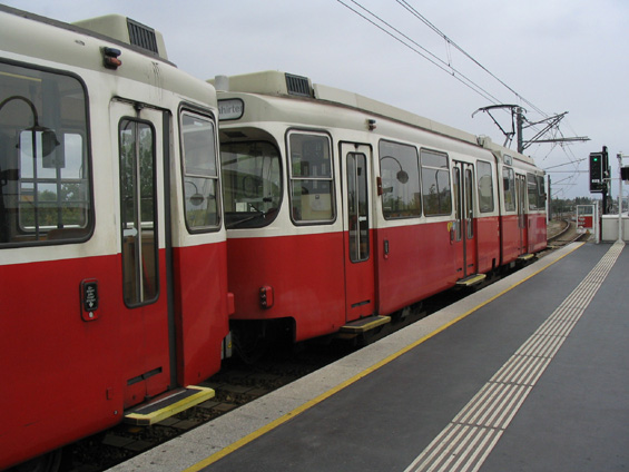 V roce 2008 bude ukonèen provoz tìchto tramvají, upravených pro provoz na lince U6.
